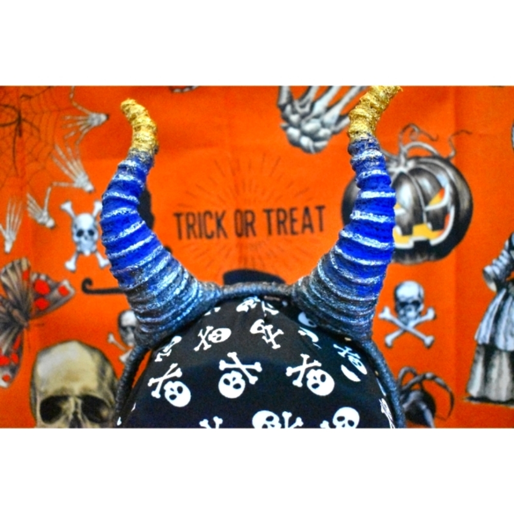 Horns headband